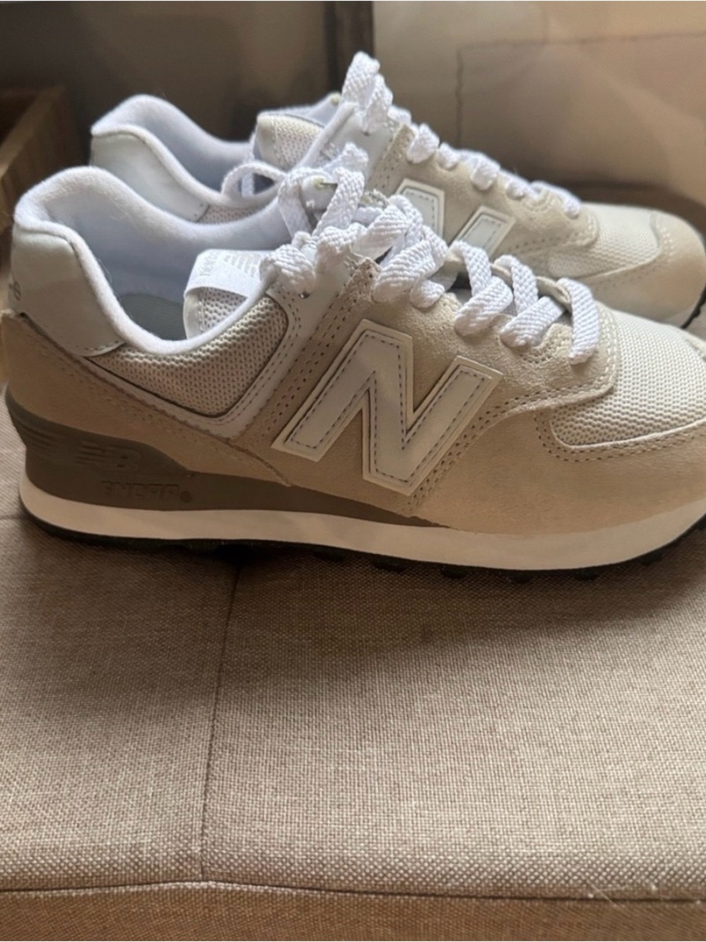 New Balance Women's Cream and White Retro Runner